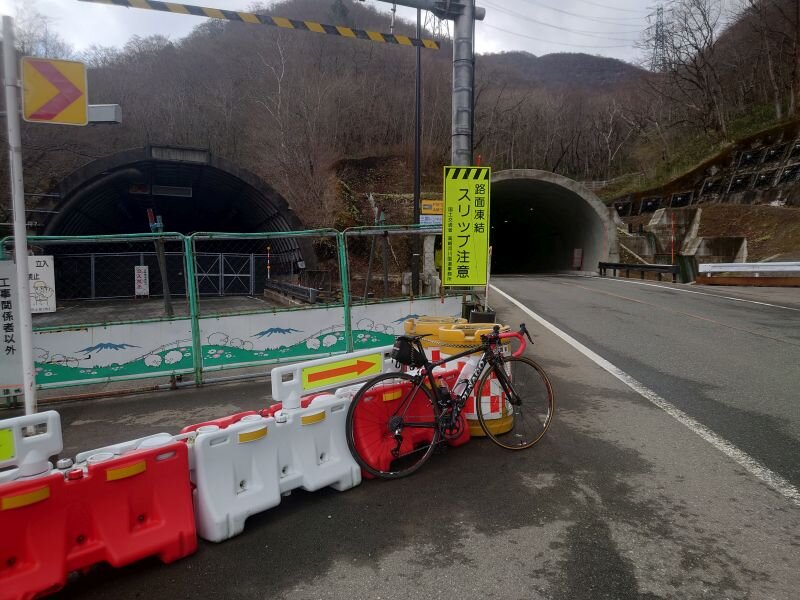 http://ayu2.com/Bicycle/bicphoto/20250429_085639.jpg