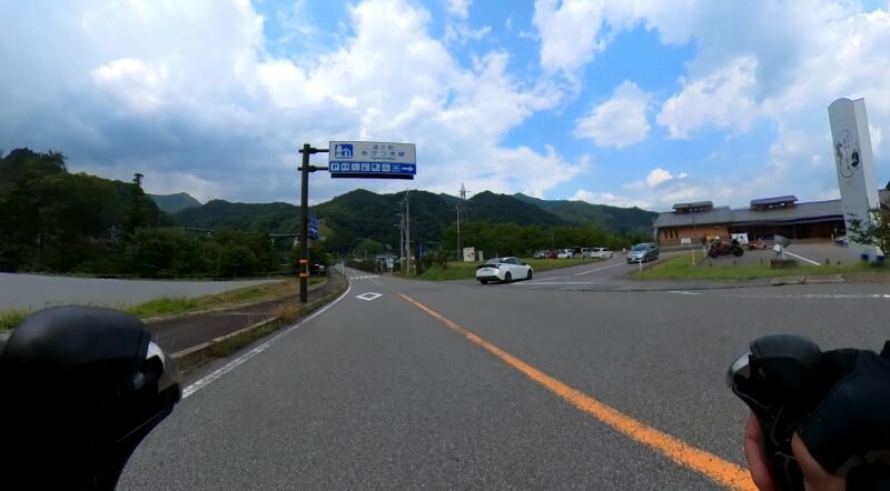 http://ayu2.com/Bicycle/bicphoto/20250823_130000.jpg