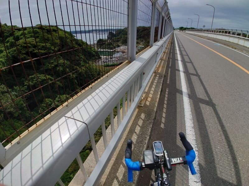 http://ayu2.com/Bicycle/bicphoto/20250920_124542.jpg