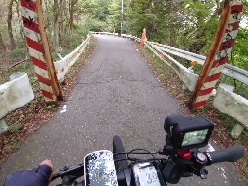 http://ayu2.com/Bicycle/bicphoto/20250923_163833.jpg