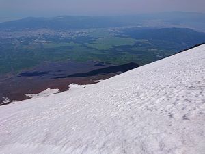 220529富士山BCお釜不浄流し043.jpg