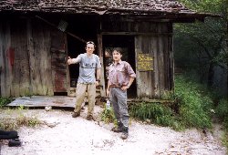 ��������