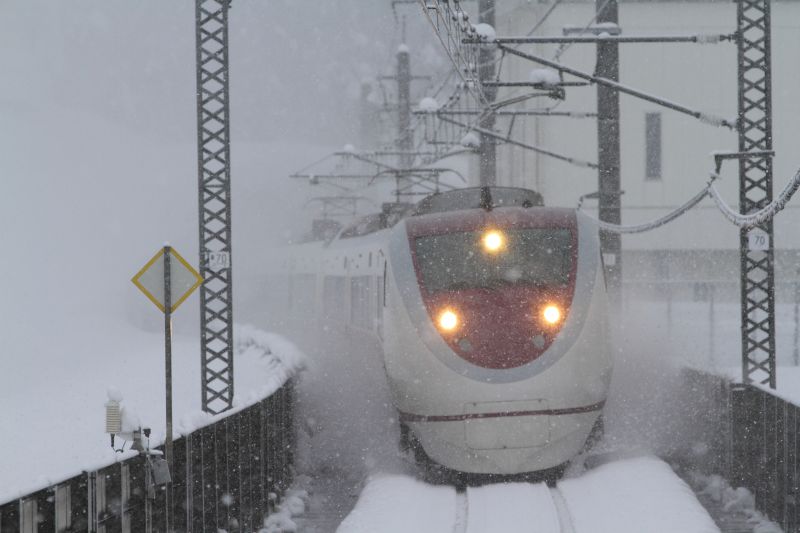 http://ayu2.com/train/trainphoto/150119%E3%81%AF%E3%81%8F%E3%81%9F%E3%81%8B056.jpg